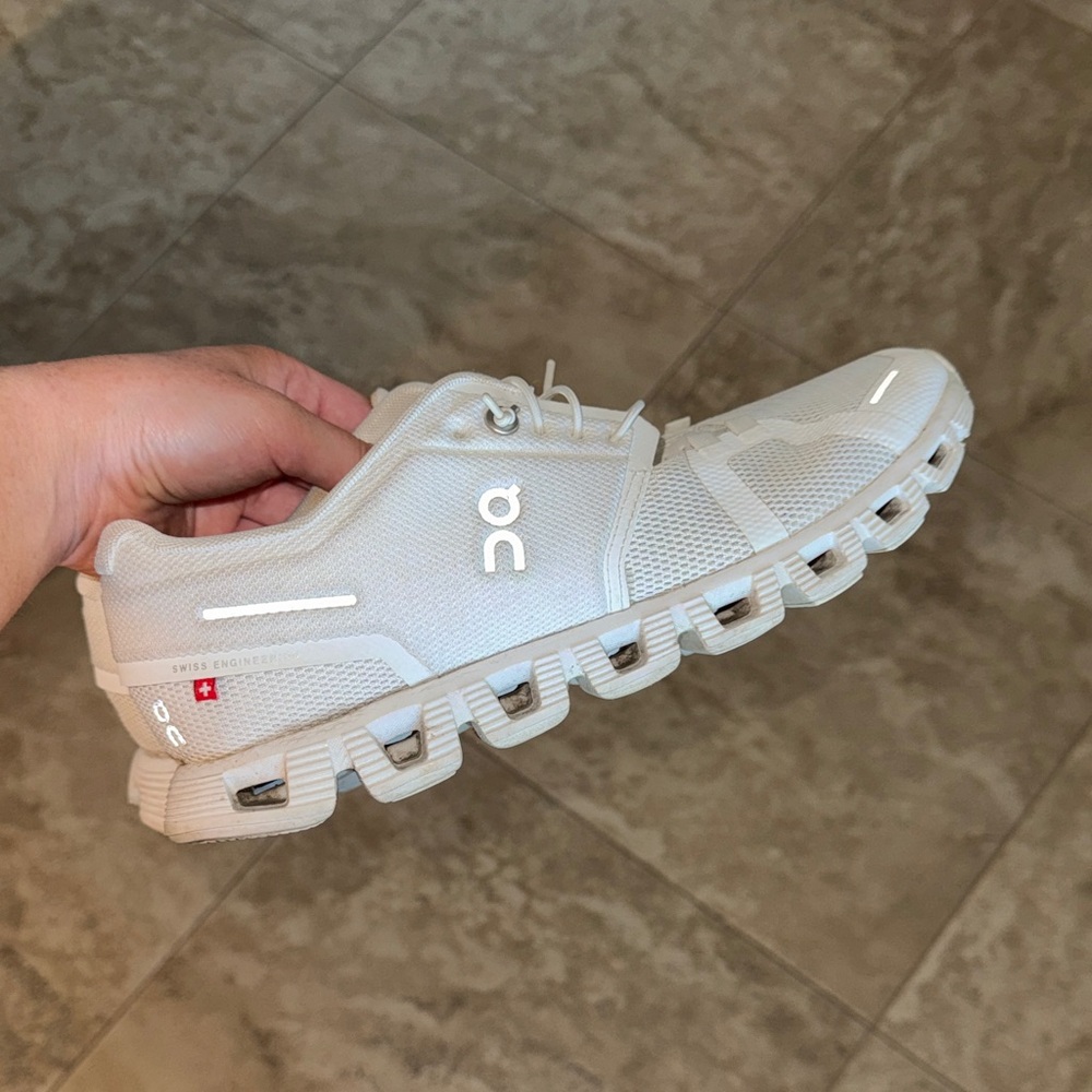 OnCloud Sneakers